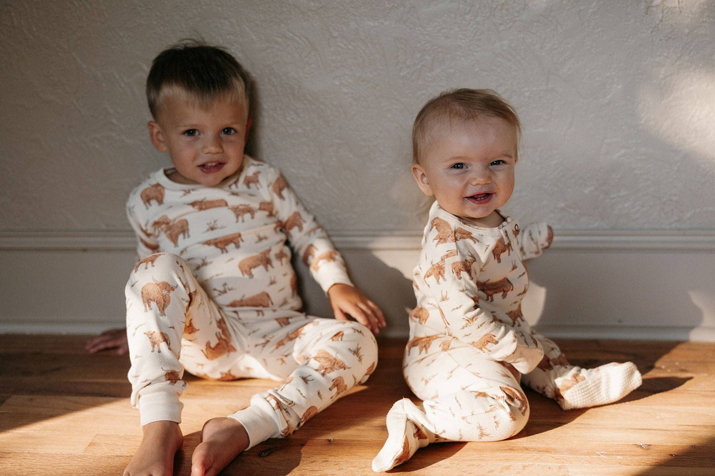 Highland Cow | Organic Zipper Footie: 0-3m