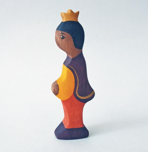Waldorf Wooden Prince and Princess Figures: Dark