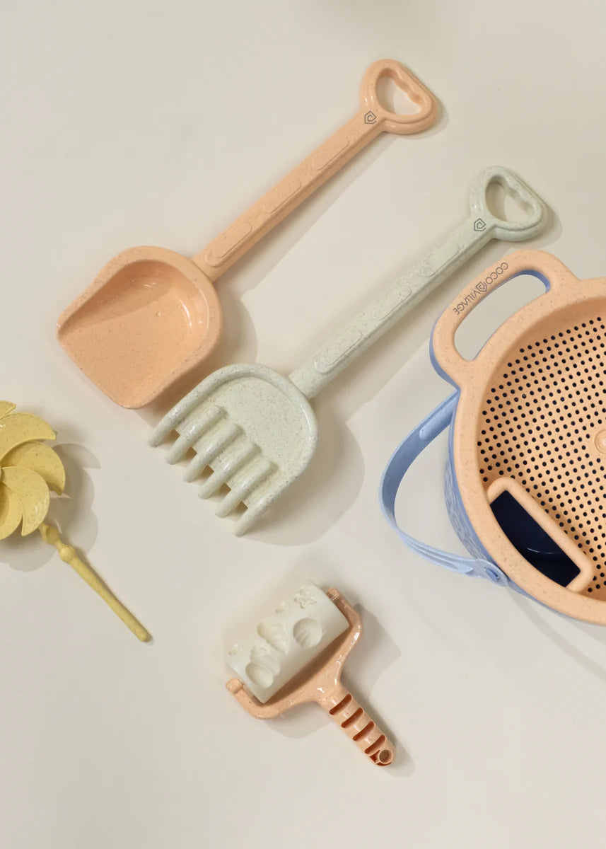 Oversized 6-Piece Wheat Straw Sand Toy Set - Bucket & Accessories