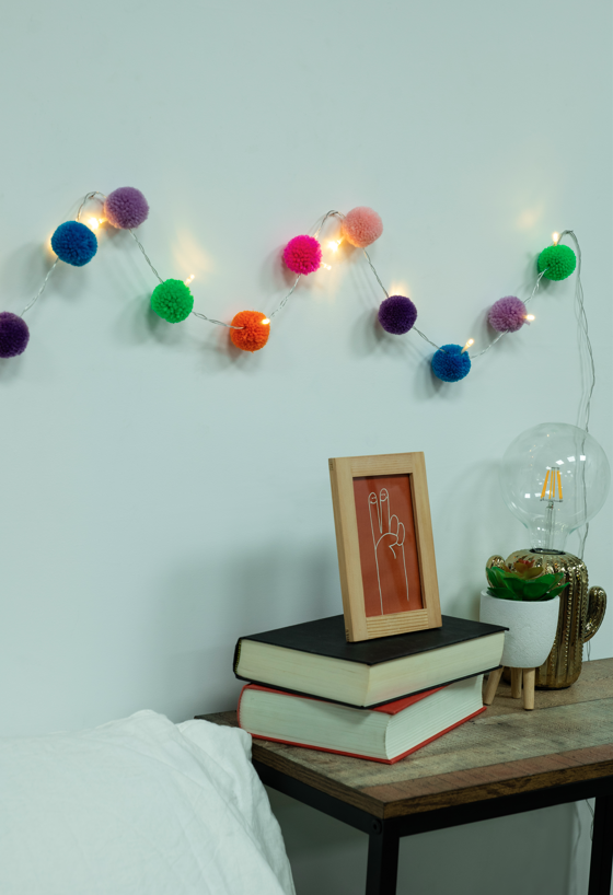 Pom-Pom String Light