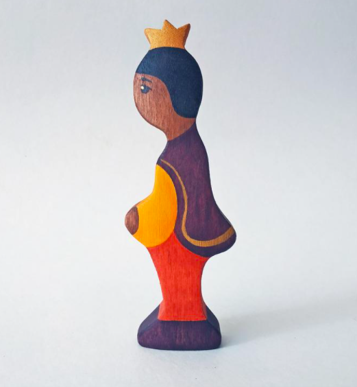 Waldorf Wooden Prince and Princess Figures: Dark
