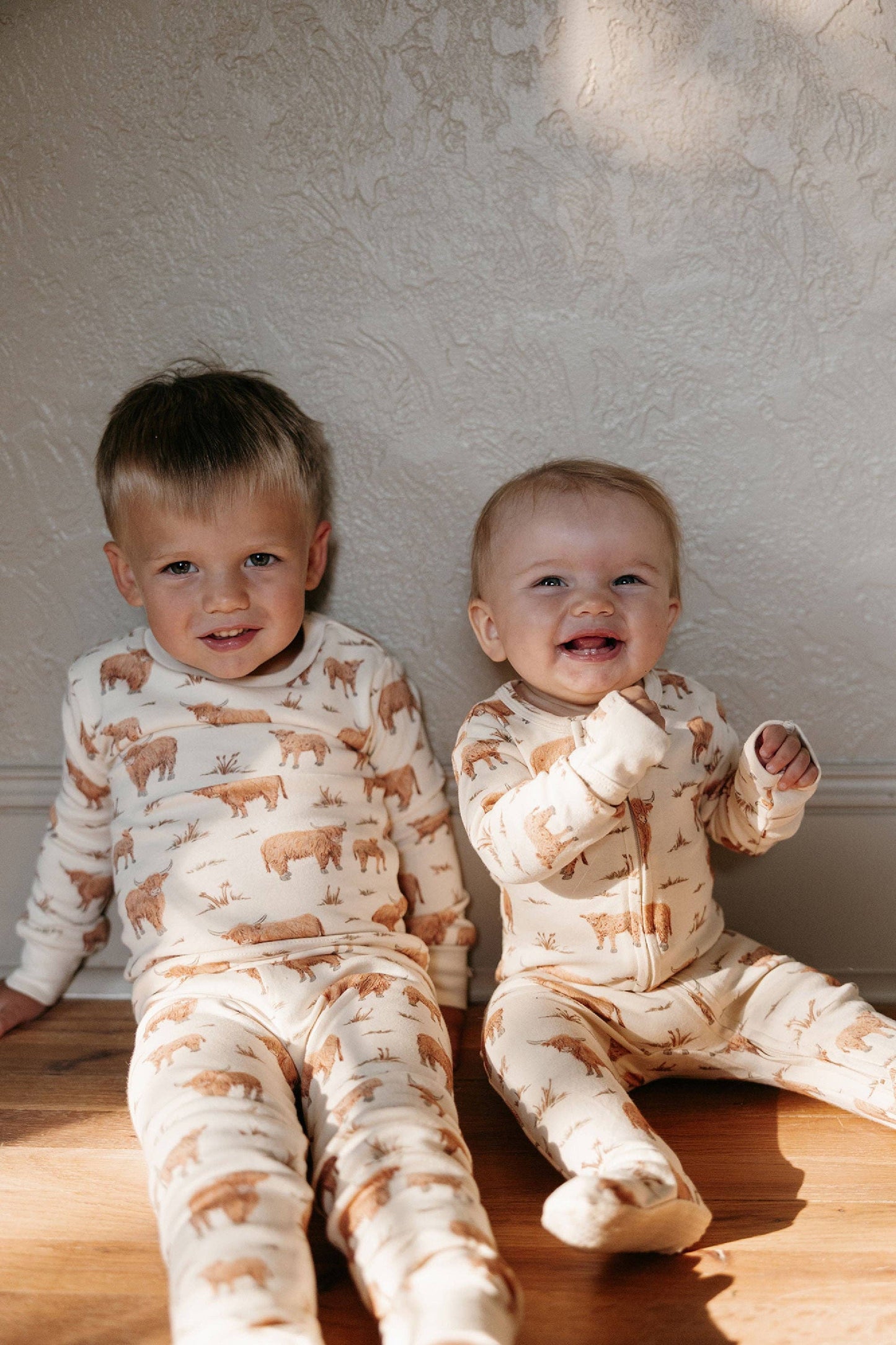 Highland Cow | Organic Zipper Footie: 0-3m