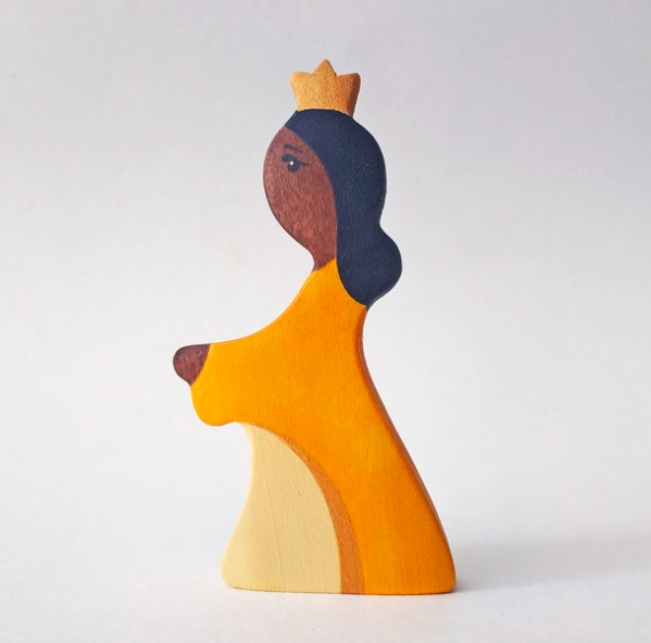 Waldorf Wooden Prince and Princess Figures: Dark
