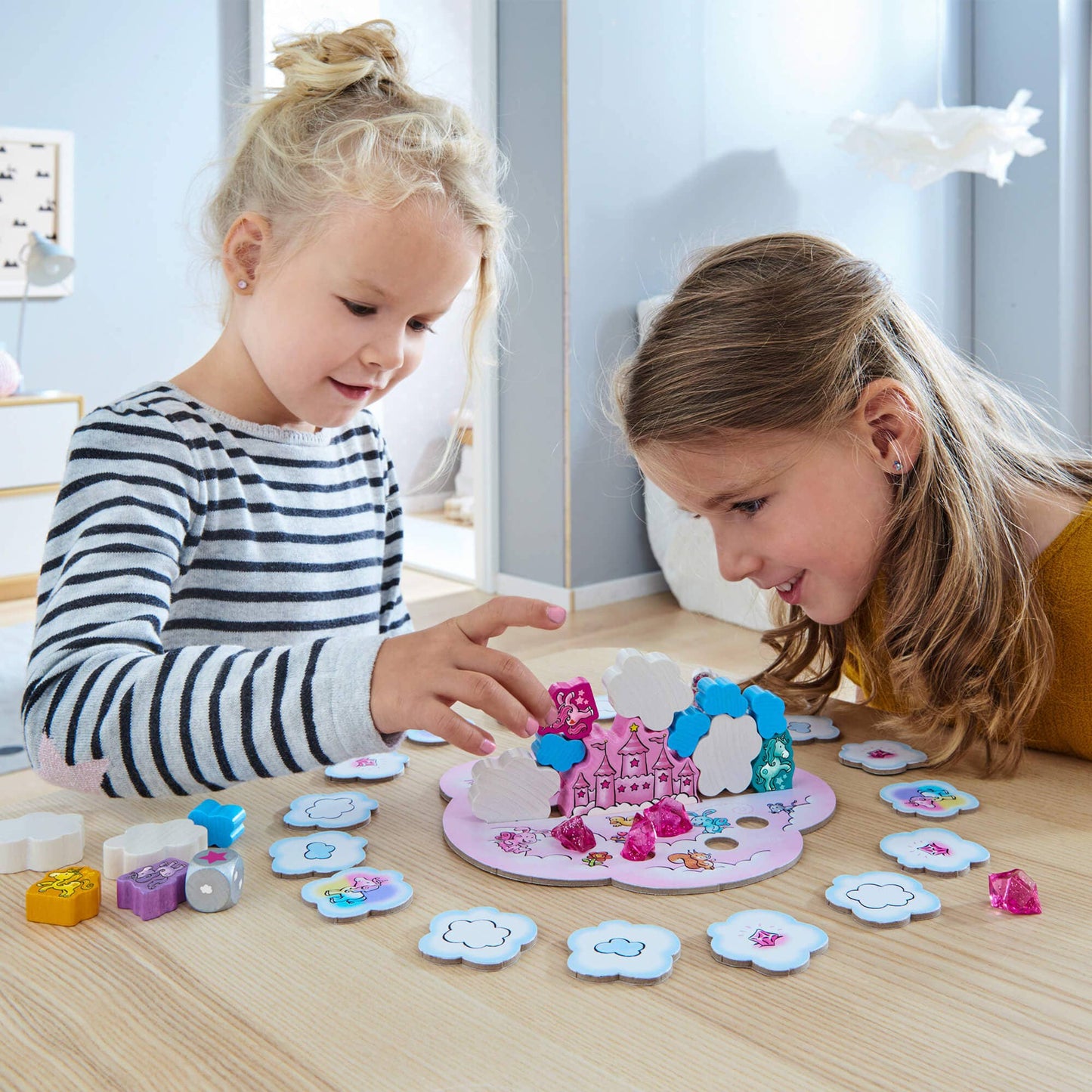 Unicorn Glitterluck – Cloud Stacking Dexterity Game