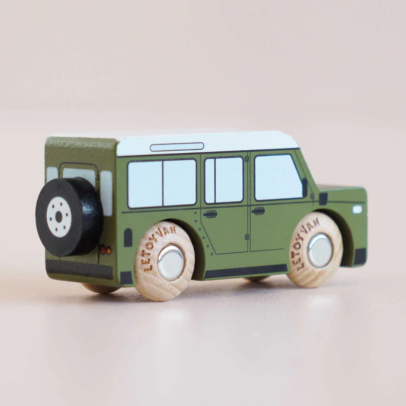 GT150 Archie Wooden Truck