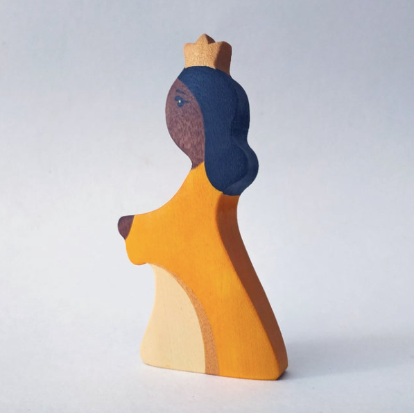 Waldorf Wooden Prince and Princess Figures: Dark