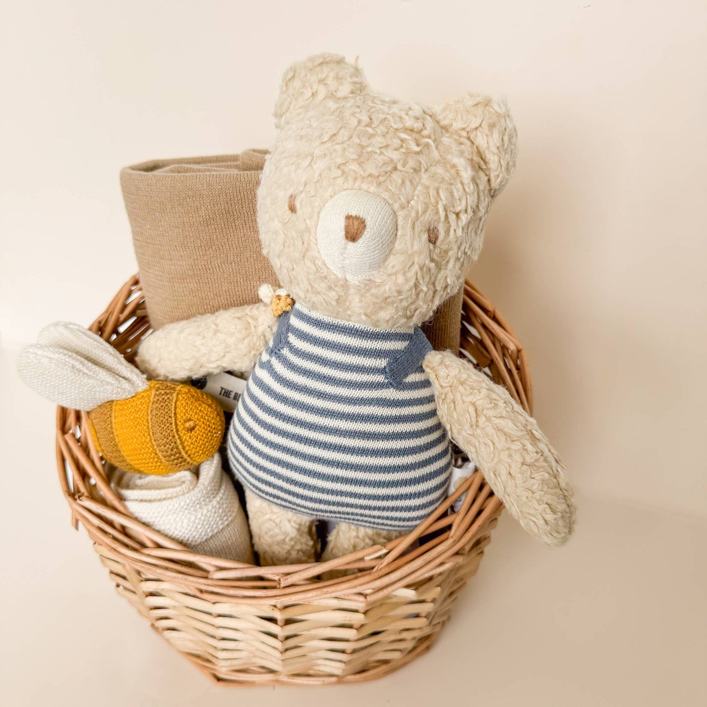 Lovey Bee, Cream Cuddle Cloth